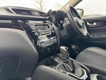 Nissan Qashqai 1.2 DIG-T Acenta XTRON Euro 6 (s/s) 5dr