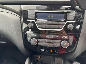 Nissan Qashqai 1.2 DIG-T Acenta XTRON Euro 6 (s/s) 5dr