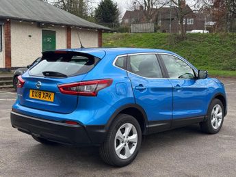 Nissan Qashqai 1.2 DIG-T Acenta XTRON Euro 6 (s/s) 5dr