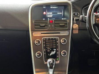 Volvo XC60 2.0 D4 SE Nav Geartronic Euro 6 (s/s) 5dr