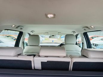 Land Rover Discovery Sport 2.0 TD4 SE Tech Auto 4WD Euro 6 (s/s) 5dr