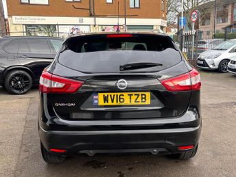 Nissan Qashqai 1.6 dCi Tekna SUV 5dr Diesel XTRON Euro 6 (s/s) (130 ps)