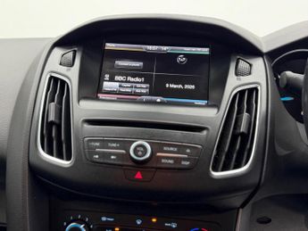 Ford Focus 1.6 TDCi Zetec Euro 5 (s/s) 5dr