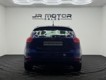 Ford Focus 1.6 TDCi Zetec Euro 5 (s/s) 5dr