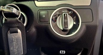 MERCEDES-BENZ E CLASS 2.1 E220 CDI AMG Sport Cabriolet 2dr Diesel G-Tronic+ Euro 5 (s/