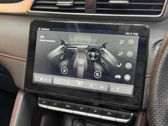 MG MG ZS 72.6kWh Trophy Long Range Auto 5dr