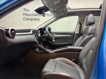 MG MG ZS 72.6kWh Trophy Long Range Auto 5dr