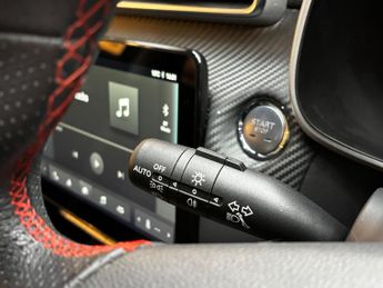 MG MG ZS 51.1kWh SE Auto 5dr