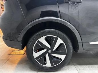 MG MG ZS 51.1kWh SE Auto 5dr