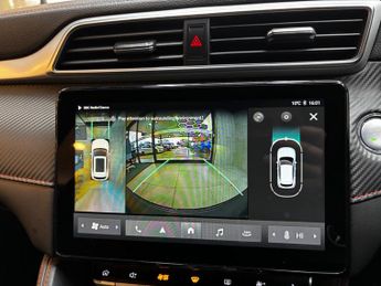 MG MG ZS 51.1kWh SE Auto 5dr