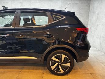 MG MG ZS 51.1kWh SE Auto 5dr