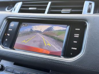 LAND ROVER RANGE ROVER SPORT 3.0 SD V6 Autobiography Dynamic SUV 5dr Diesel Auto 4WD Euro 5 (