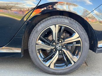 Honda Civic 1.0 VTEC Turbo EX Hatchback 5dr Petrol CVT Euro 6 (s/s) (126 ps)