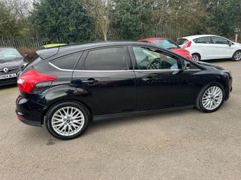 Ford Focus 1.6 TDCi Zetec Euro 5 (s/s) 5dr