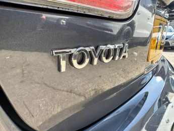 Toyota Avensis 1.8 V-Matic TR Multidrive Euro 5 4dr