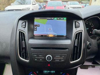 Ford Focus 1.6 Titanium Powershift Euro 6 5dr