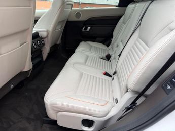 Land Rover Discovery 3.0 SD V6 HSE Luxury Auto 4WD Euro 6 (s/s) 5dr