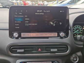 Hyundai Kona 64kWh Premium SUV 5dr Electric Auto (10.5kW Charger) (204 ps)