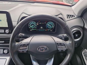Hyundai Kona 64kWh Premium SUV 5dr Electric Auto (10.5kW Charger) (204 ps)