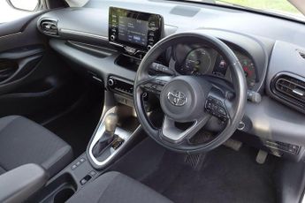 Toyota Yaris 1.5 VVT-h Icon E-CVT Euro 6 (s/s) 5dr