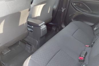 Toyota Yaris 1.5 VVT-h Icon E-CVT Euro 6 (s/s) 5dr