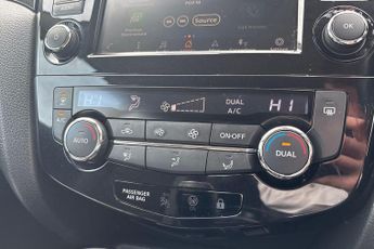 Nissan Qashqai 1.3 DiG-T 160 Acenta Premium 5dr DCT