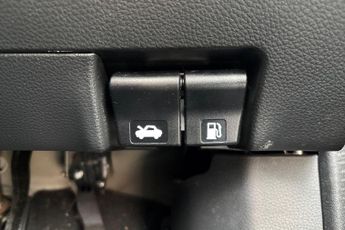 Nissan Qashqai 1.3 DiG-T 160 Acenta Premium 5dr DCT