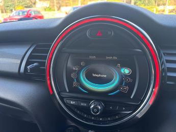 MINI Hatch 1.5 Cooper Auto Euro 6 (s/s) 3dr