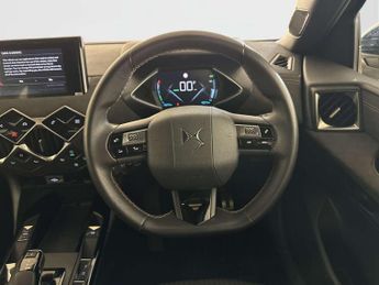DS AUTOMOBILES DS 3 CROSSBACK E-TENSE 50kWh Performance Line Crossback 5dr Electric Auto (136 