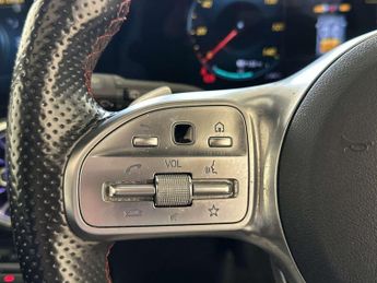 Mercedes-Benz EQA EQA 250 66.5kWh AMG Line SUV 5dr Electric Auto (190 ps)