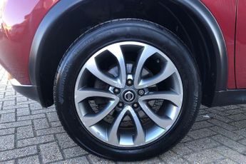Nissan Juke 1.6 Tekna XTRON Euro 6 5dr
