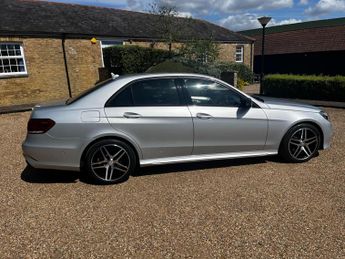 Mercedes-Benz E Class 2.1 E220 BlueTEC AMG Night Edition Saloon 4dr Diesel G-Tronic+ E