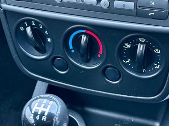 Ford Fiesta 1.25 Studio 3dr