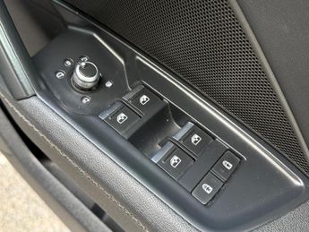 Audi A3 1.0 TFSI 30 S line Sportback S Tronic Euro 6 (s/s) 5dr