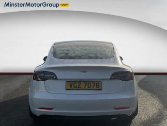 Tesla Model 3 STANDARD RANGE +