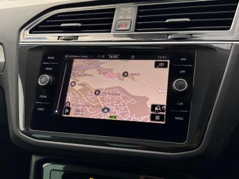 Volkswagen Tiguan 1.5 TSI Life DSG Euro 6 (s/s) 5dr