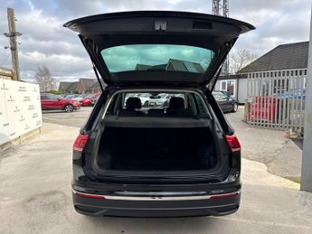 Volkswagen Tiguan 1.5 TSI Life DSG Euro 6 (s/s) 5dr
