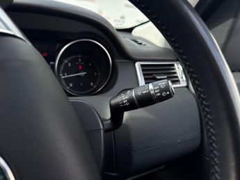 Land Rover Discovery Sport 2.0 TD4 HSE Black Auto 4WD Euro 6 (s/s) 5dr