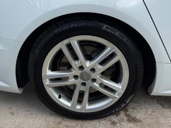 Audi A6 Saloon 2.0 TFSI S line S Tronic quattro Euro 6 (s/s) 4dr