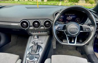 Audi TT 2.0 TFSI Sport Roadster S Tronic quattro Euro 6 (s/s) 2dr