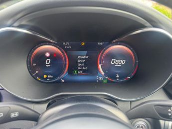 Mercedes-Benz C Class 1.6 C200d AMG Line (Premium) G-Tronic+ Euro 6 (s/s) 5dr