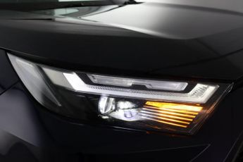 Toyota RAV4 2.5 VVT 18.1kWh Dynamic CVT 4WD Euro 6 (s/s) 5dr