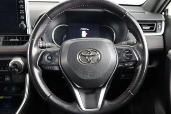 Toyota RAV4 2.5 VVT 18.1kWh Dynamic CVT 4WD Euro 6 (s/s) 5dr