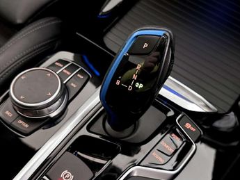 BMW iX3 80kWh Premier Edition Pro SUV 5dr Electric Auto (286 ps)