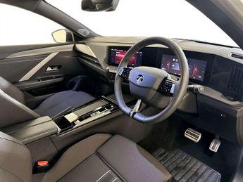 Vauxhall Astra 1.2 Turbo GS Sports Tourer 5dr Petrol Auto Euro 6 (s/s) (130 ps)