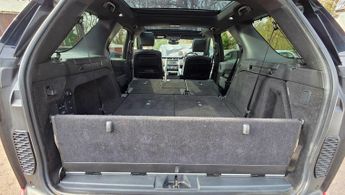 Land Rover Discovery 3.0 TD V6 HSE Auto 4WD Euro 6 (s/s) 5dr