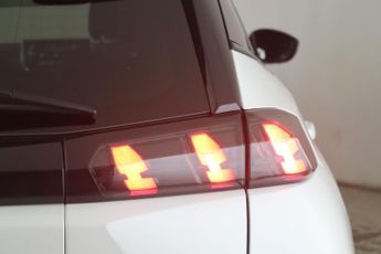 Peugeot E-2008 50kWh GT Auto 5dr