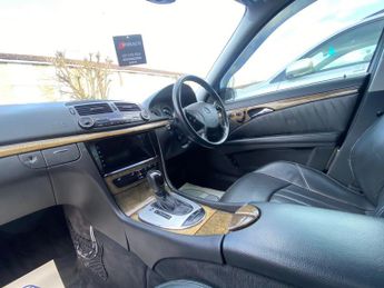 Mercedes-Benz E Class 5.4 E55 AMG 4dr