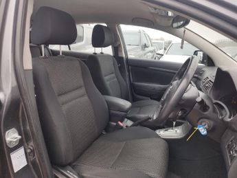 Toyota Avensis 2.0 VVT-i T4 5dr