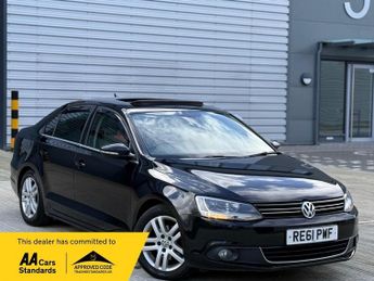 Volkswagen Jetta 1.6 TDI BlueMotion Tech Sport DSG Euro 5 (s/s) 4dr
